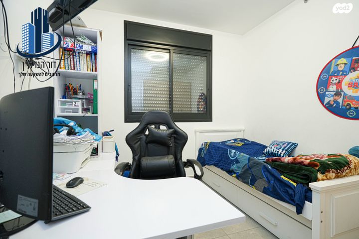 דירה, יעקב דורי, נאות שמיר, רמלה