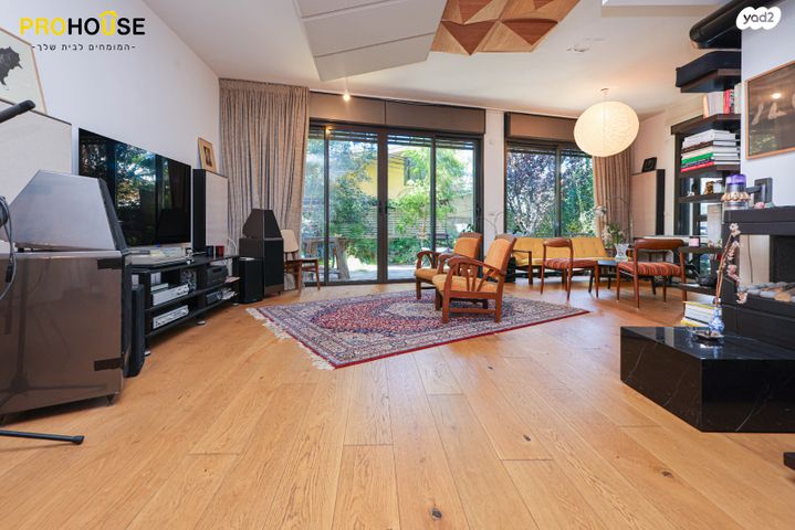 דירת גן, בעל העקידה, שפירא, תל אביב יפו