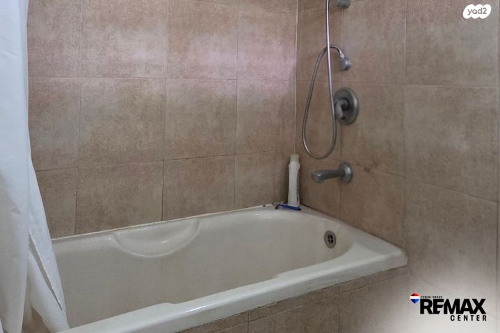 דו משפחתי, בורוכוב, נווה רמז, חולון