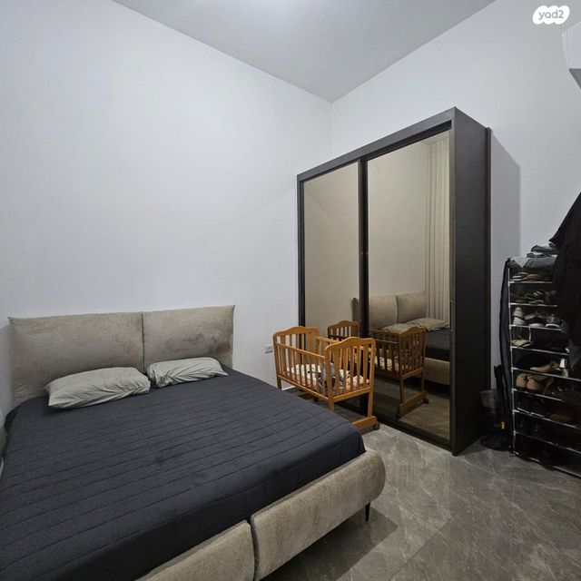 דירת גן, יצחק שמיר, רמת יורם, נתיבות