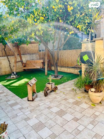 דו משפחתי, חטיבת עציוני, כרמיאל