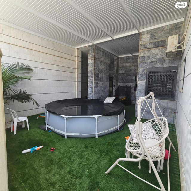 דירת גן, יצחק שמיר, רמת יורם, נתיבות