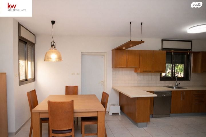 בית פרטי/ קוטג', הדרים, הדרים החדשה, כפר סבא