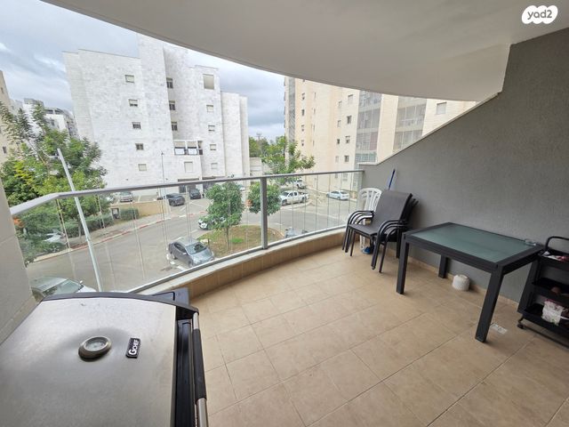 דירה, הסחלב, הפרחים, קרית גת