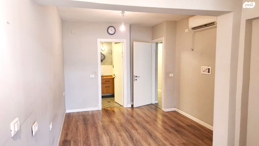 דו משפחתי, כפר תבור