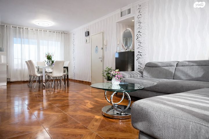 דירה, יותם המלך, רובע י"ג, אשדוד