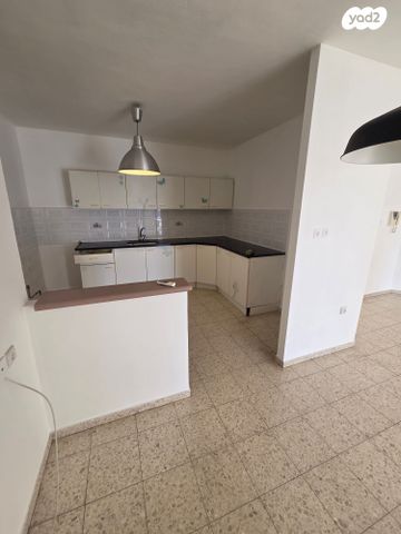 דירה, רמתיים, הוד השרון