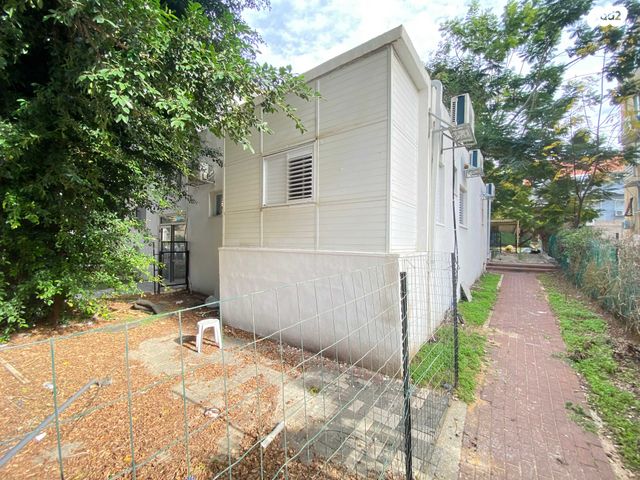 בית פרטי/ קוטג', פתח תקווה 63, רמת אפרים, נתניה