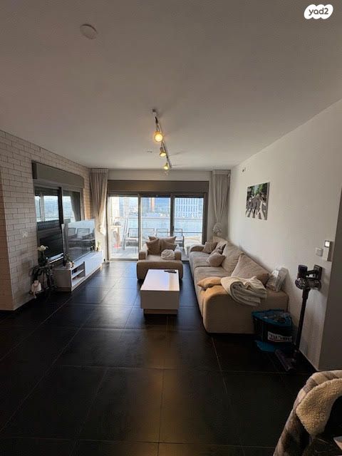 דירה, סוקולוב 2, נחלת גנים, רמת גן