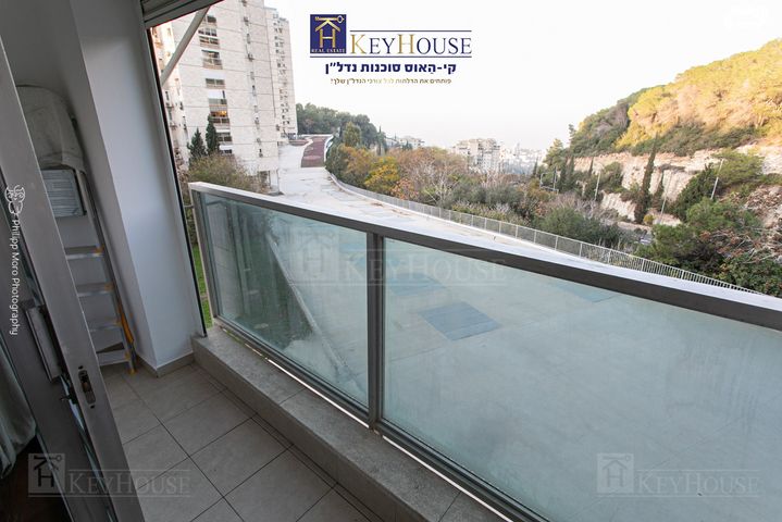 דירה, ד"ר ארתור בירם, רמת אלמוגי, חיפה