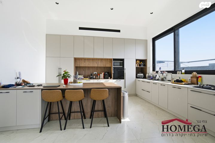 בית פרטי/ קוטג', מיתר / כרמית