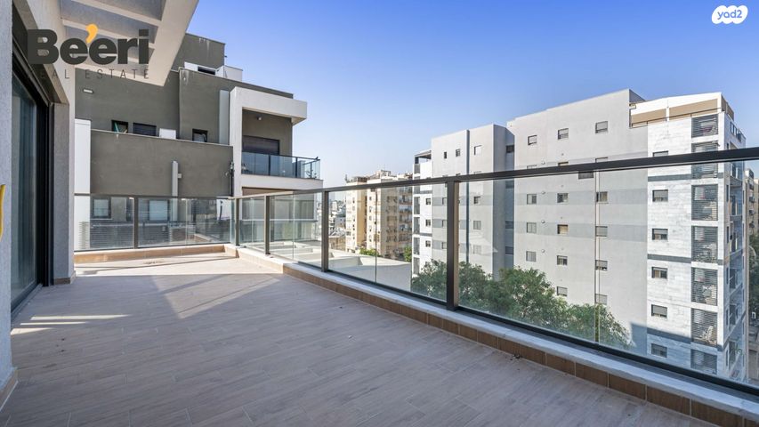 גג/ פנטהאוז, ארנון, נווה יהושע, ערמונים, רמת גן