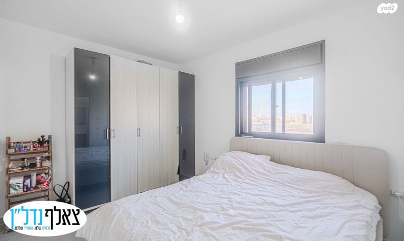 דירה, רבי עקיבא, כוכב הצפון, אשקלון