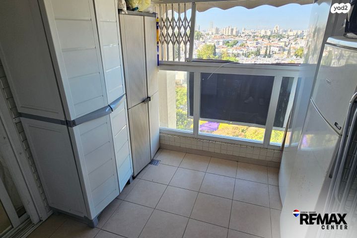 דירה, חזית חמש, תל גיבורים, חולון