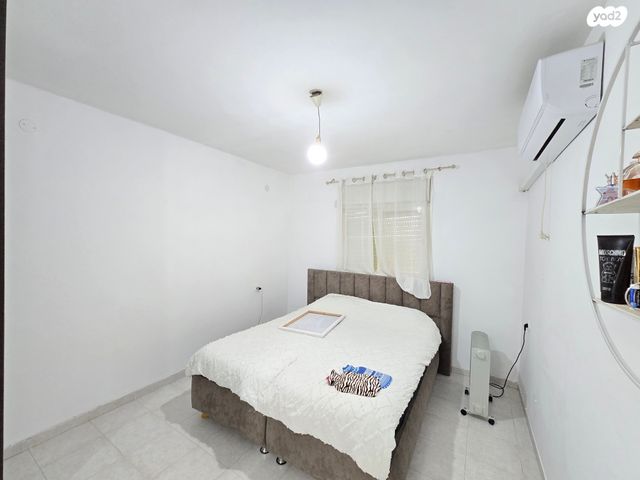 דירה, שאול אביגור, חומת שמואל, הר חומה, ירושלים