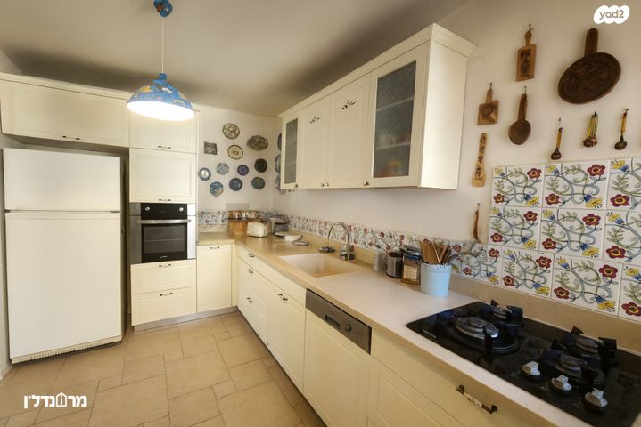 דופלקס, הרצליה הצעירה, הרצליה