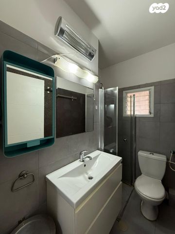 דירה, רעננה