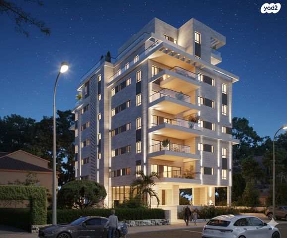 גג/ פנטהאוז