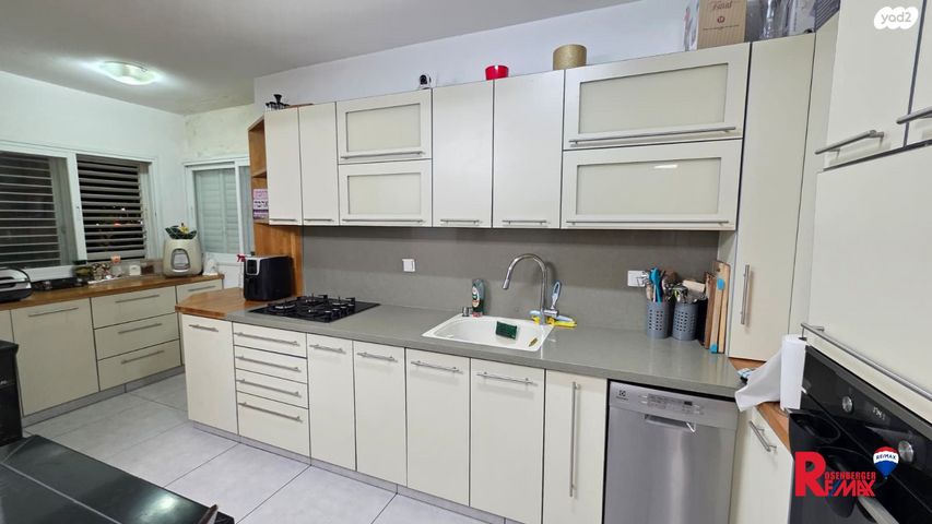 דירה, כ"ט בנובמבר 26, דרום מזרח, בת ים