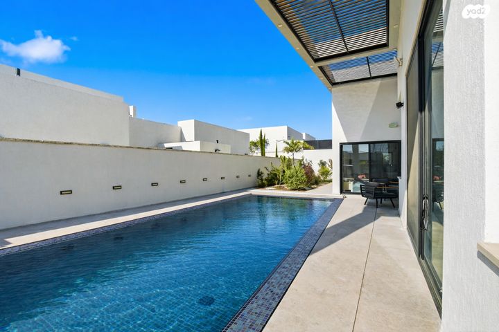 בית פרטי/ קוטג', מיתר / כרמית