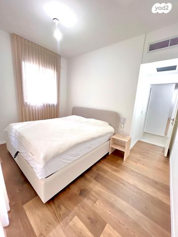 דירה, רמז 14, הצפון החדש - כיכר המדינה, תל אביב יפו