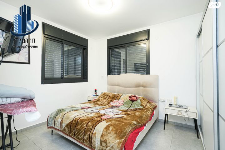 דירה, יעקב דורי, נאות שמיר, רמלה