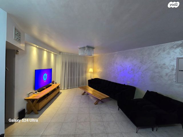 דירה, שדרות יוהנה ז'בוטינסקי 60, נווה זאב, נאות אילן, באר שבע