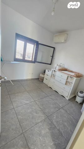 גג/ פנטהאוז, שטרנהארץ, עג'מי, גבעת העליה, תל אביב יפו