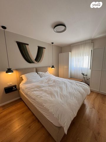 דירה, דרך משה דיין, קרית הסביונים, יהוד מונוסון