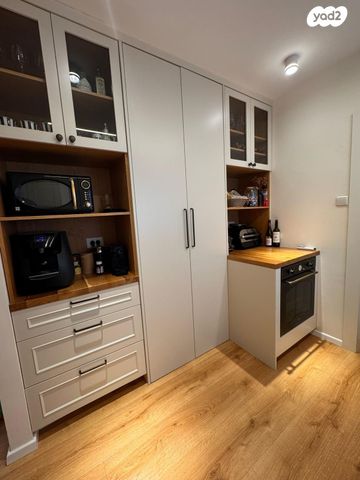 דירה, דרך משה דיין, קרית הסביונים, יהוד מונוסון