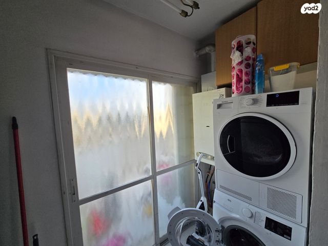 דירה, שאול אביגור, חומת שמואל, הר חומה, ירושלים