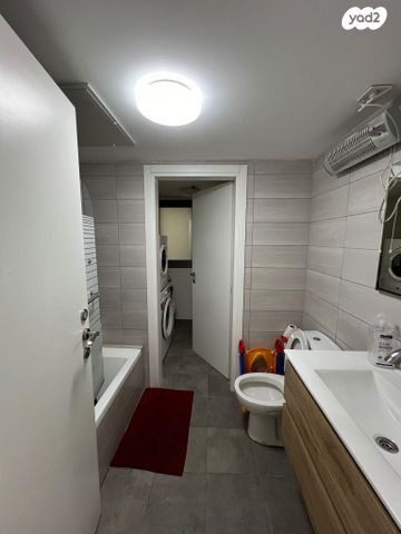 דירה, עפרה חזה 10, משכנות האומנים, קרית מוצקין