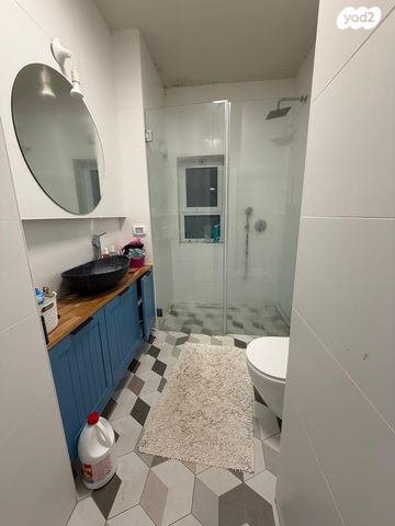 דו משפחתי, אביבים, שערי תקווה, שערי תקווה