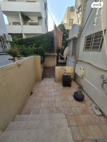 דירת גן, אחד העם, תל אביב יפו