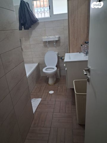 דירת גן, אופקים