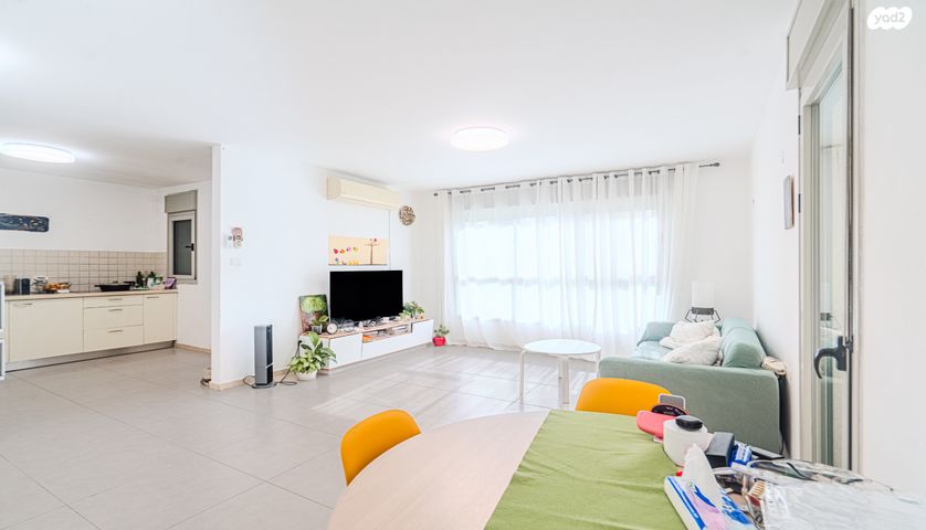 דירה, שקמים ואגמים, אשקלון