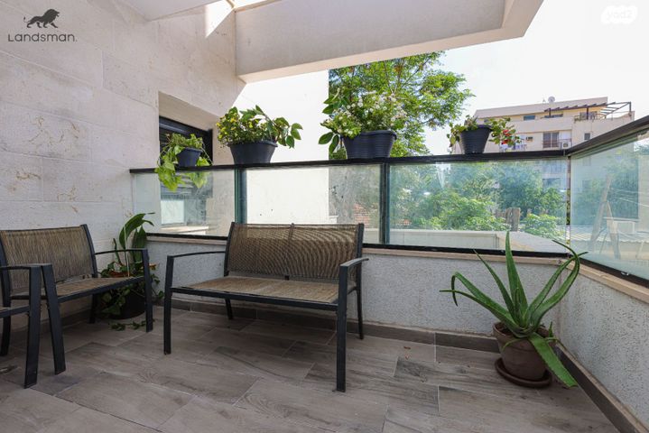 דירה, נווה דוד רמז, רעננה