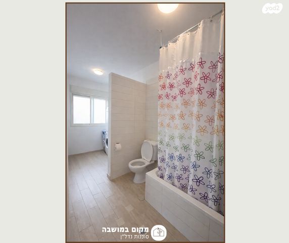 דו משפחתי, בנימינה גבעת עדה