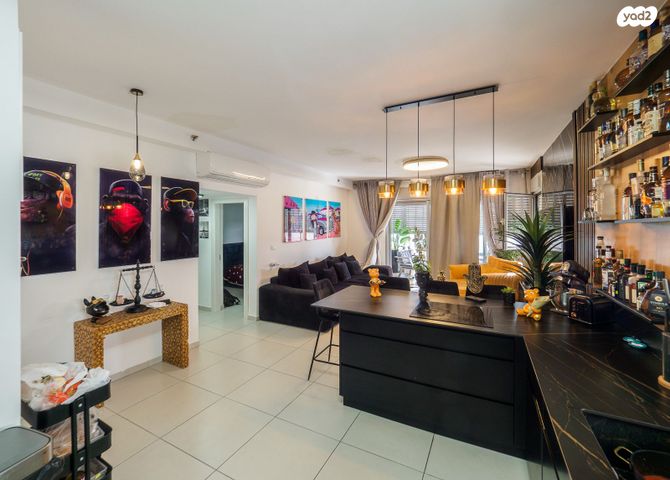 דירה, יצחק שמיר, נהריה