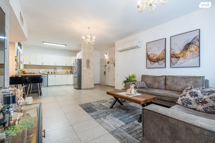 דירה, מלחמת ששת הימים 15, מרכז העיר, חדרה