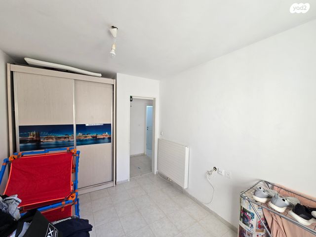 דירה, שאול אביגור, חומת שמואל, הר חומה, ירושלים