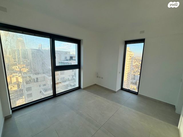 דירה, תוצרת הארץ, נחלת יצחק, תל אביב יפו