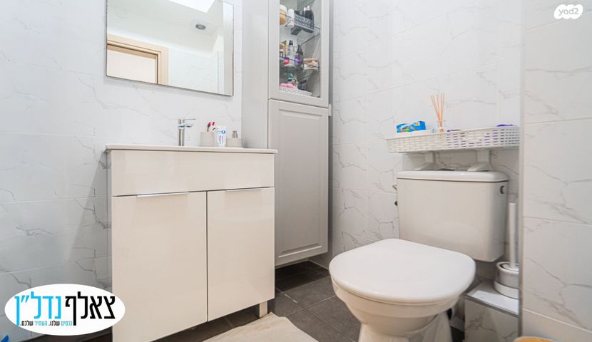 דירה, רבי עקיבא, כוכב הצפון, אשקלון