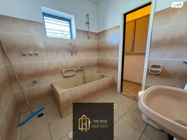 דירה, מאיר בר אילן 43, המרכז האזרחי, רמלה