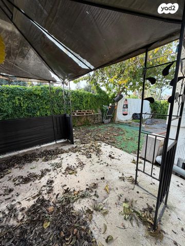 דו משפחתי, וייצמן, גבעה א', שביט, קרית אתא