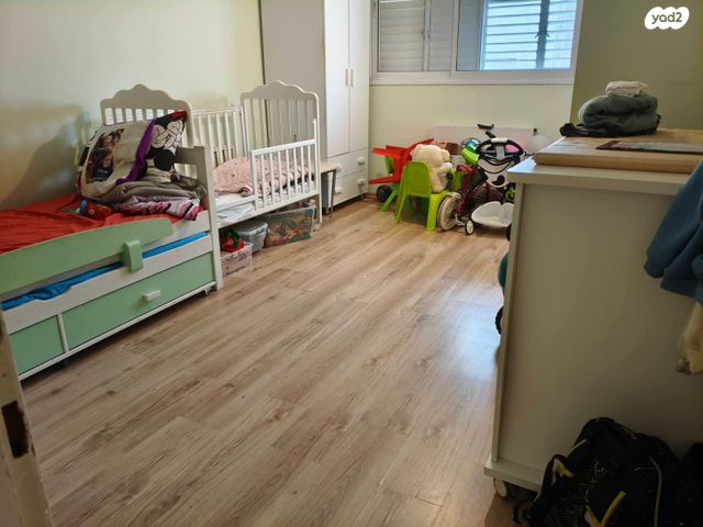 דירה, הסתוונית 13, כפר גנים א, פתח תקווה