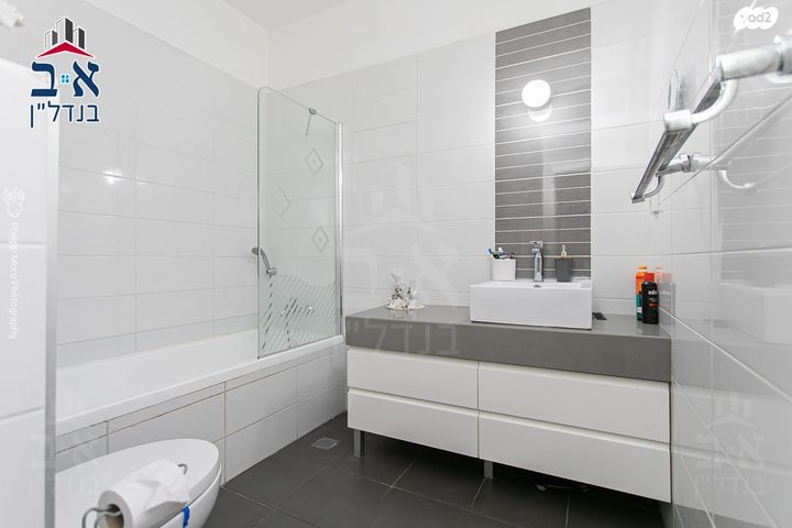 שדרות אבא חושי 