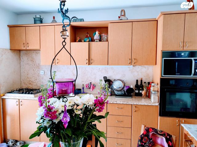 דירת גן, חגווי הסלע, מגדים, מעלה אדומים