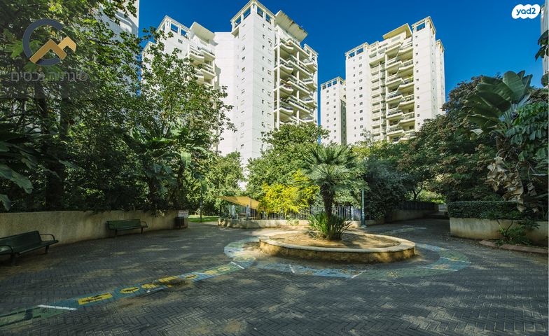 דירה, מתחם 200, הוד השרון