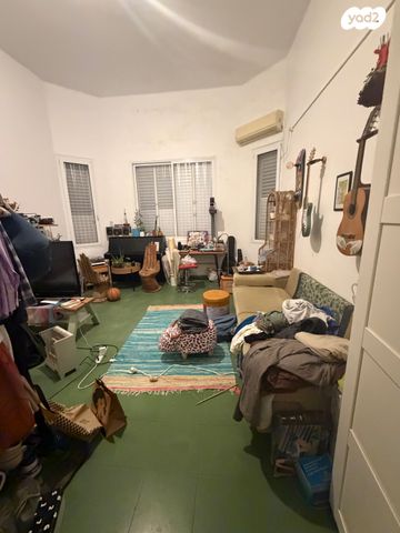 דירה, שבטי ישראל, צהלון, שיכוני חסכון, תל אביב יפו